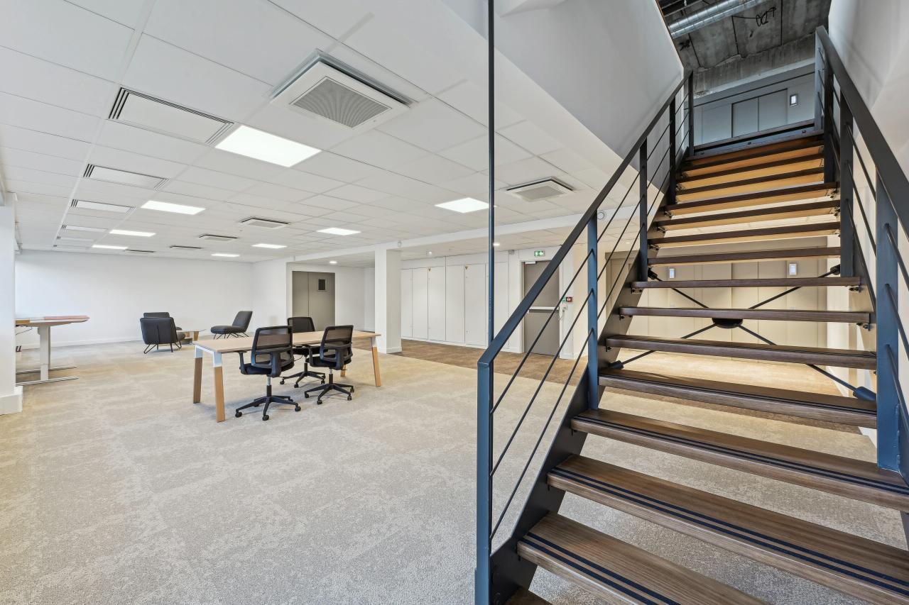 Bureau Issy-les-Moulineaux 1842m² Location bureau Issy-les-Moulineaux Hauts-de-Seine OLBUR2104543 8